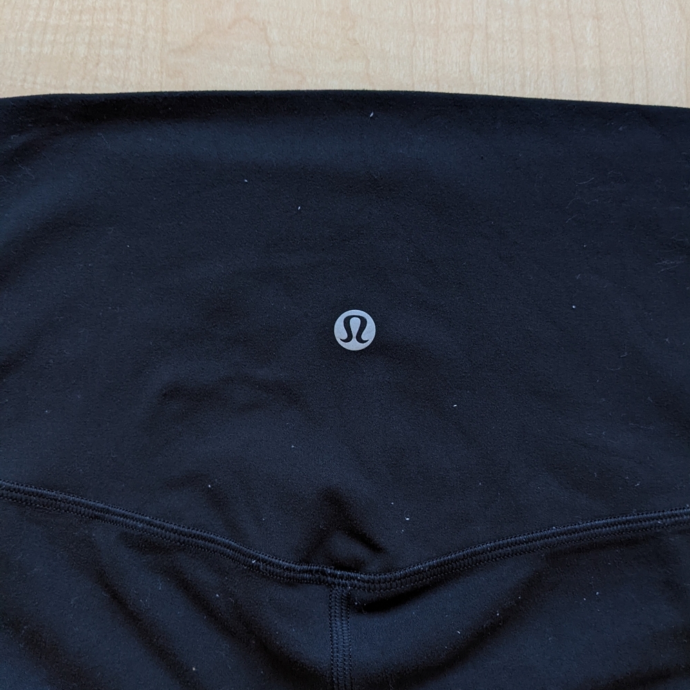 Lululemon black tall leggings